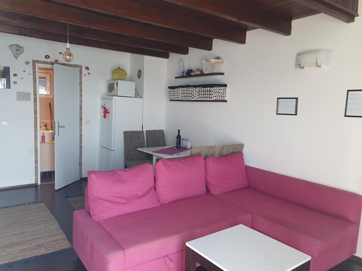 Modern Two Floors Apartment With A Beautiful View Martinšćica Exterior foto